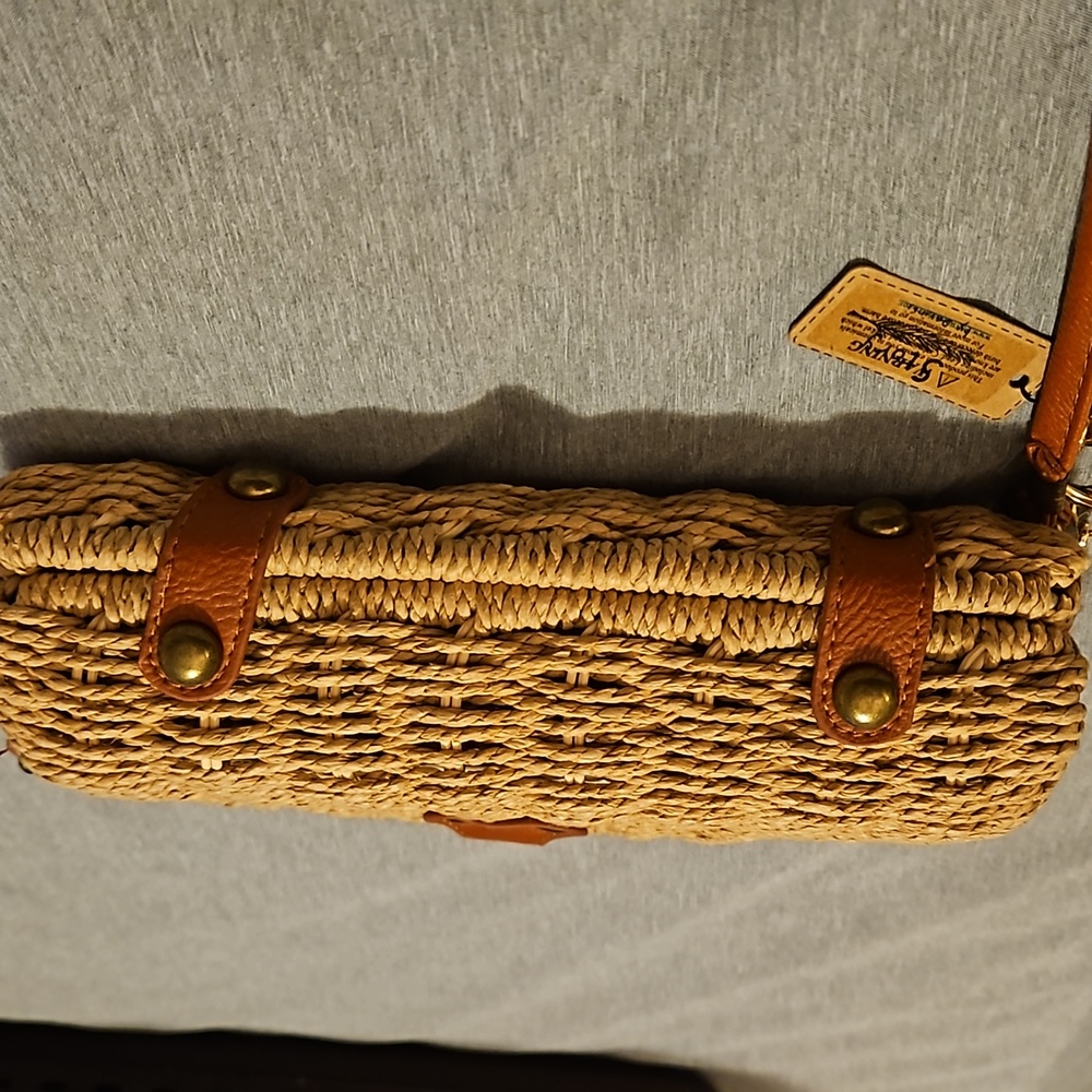 Adorable purse - Picture 7 of 7